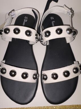 No Boundaries White Studded Sandals with Black Footbed